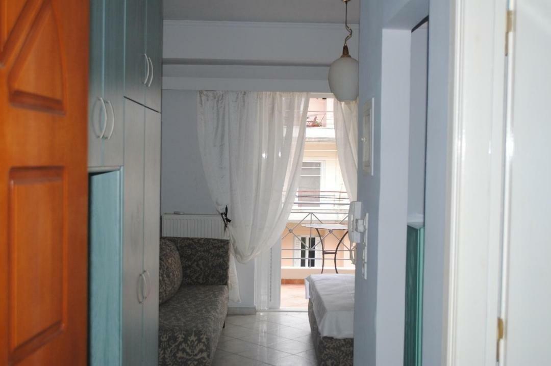 Kolokotroni'S Apartment Nafplio Exterior photo